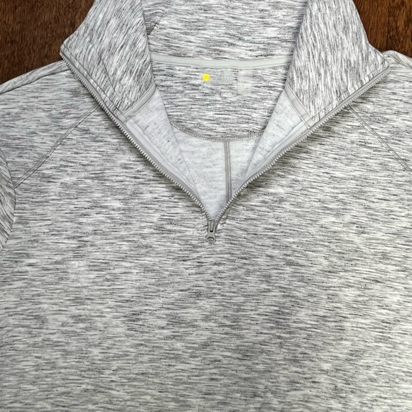 Zella super soft 1/4 zip fleece pullover excellent condition M - Picture 5 of 9
